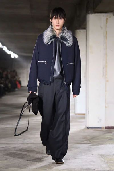Look 51